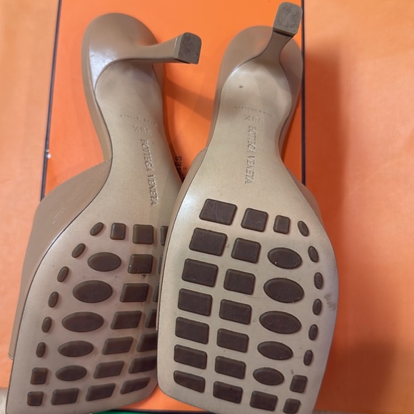 Bottega Veneta Bottega Veneta Stretch Leather Mules Saddle - Picture 3 of 9